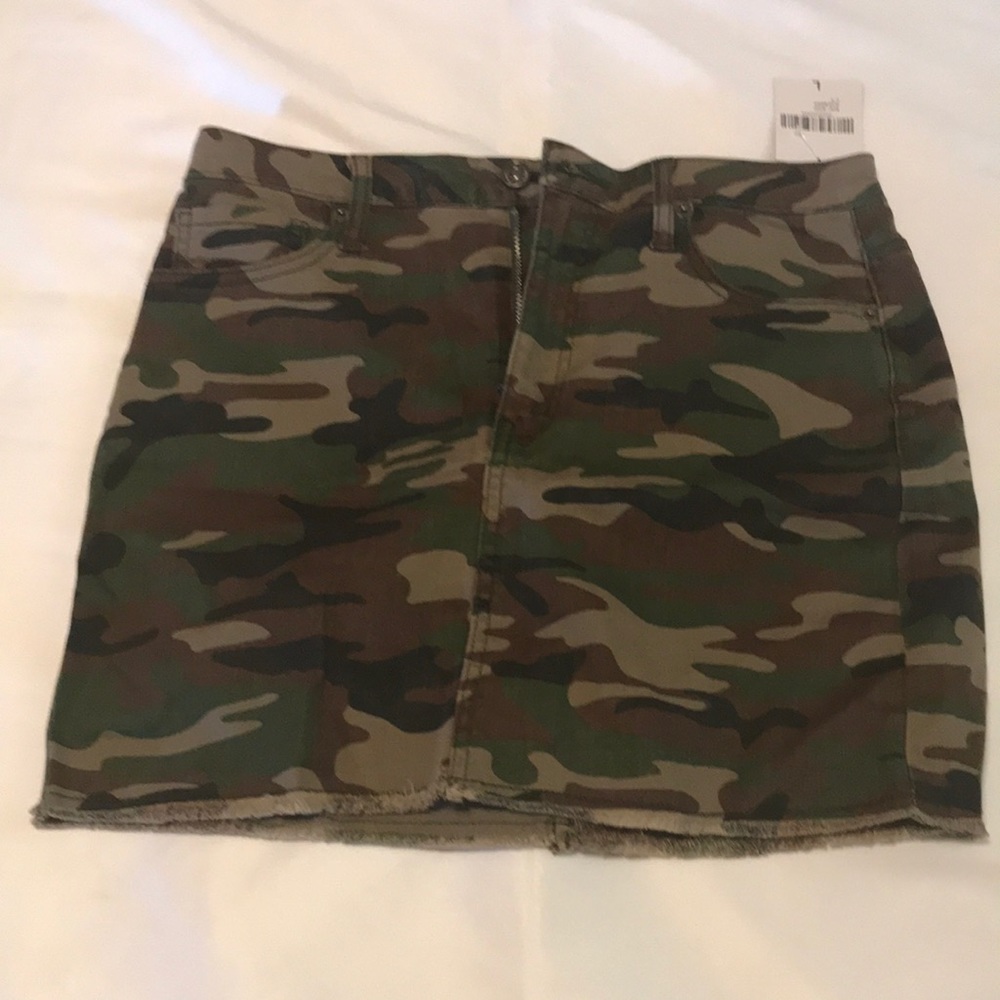 Forever 21 Camo Mini Skirt